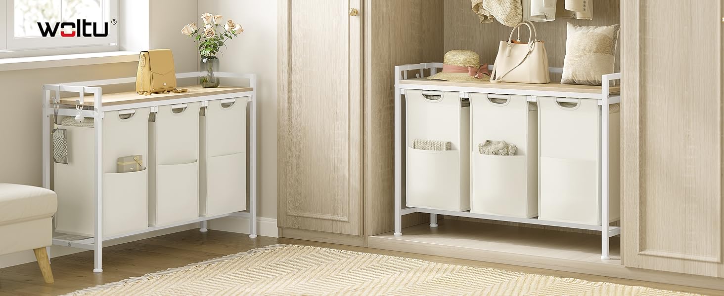 ein Paar weiße Holzschränke mit Schubladen.