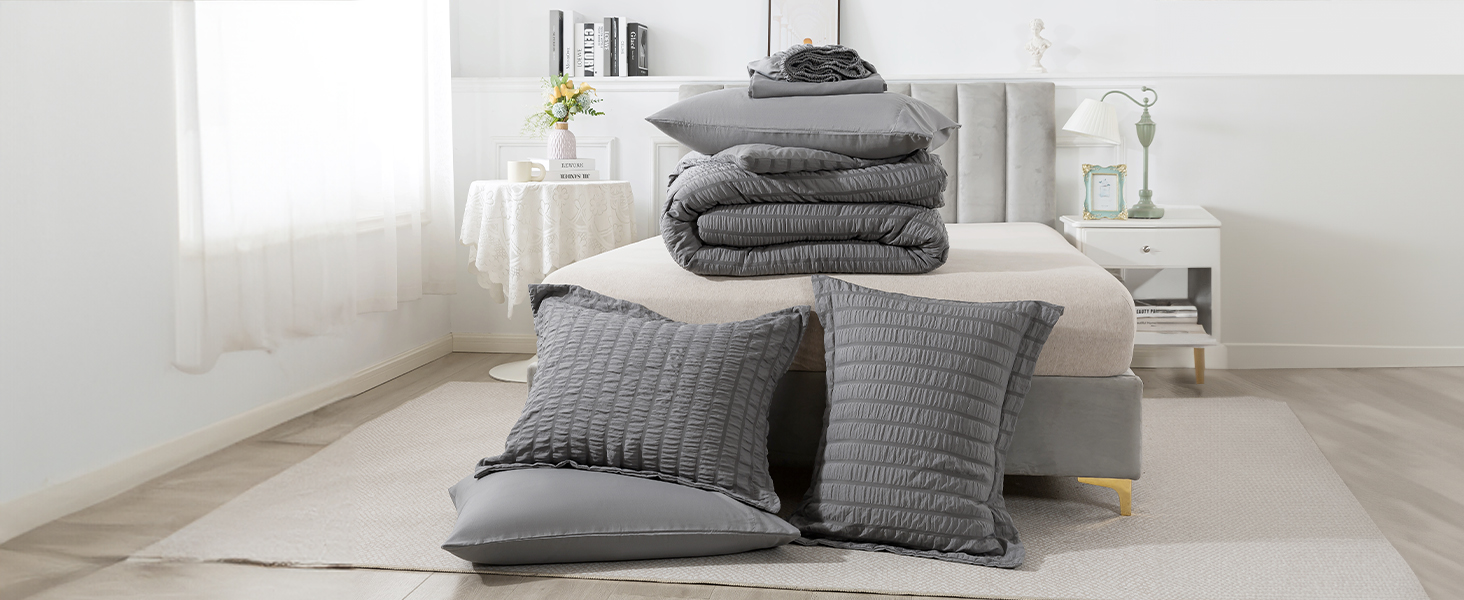 HYLEORY Queen Size Seersucker Comforter Set 7 Pieces