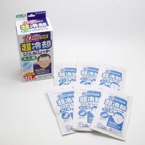 Amazon | 冷却シート 大人用 18枚入 ×4個（計：72枚セット） 10時間