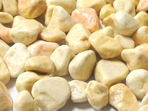 砂利 化粧砂利 イエロー 黄色 大粒 500kg 5分　(18mm～35mm) 砂利 イエロー 黄色 SS 110kg (22kgx5) 庭 砕石 防草シートの上
