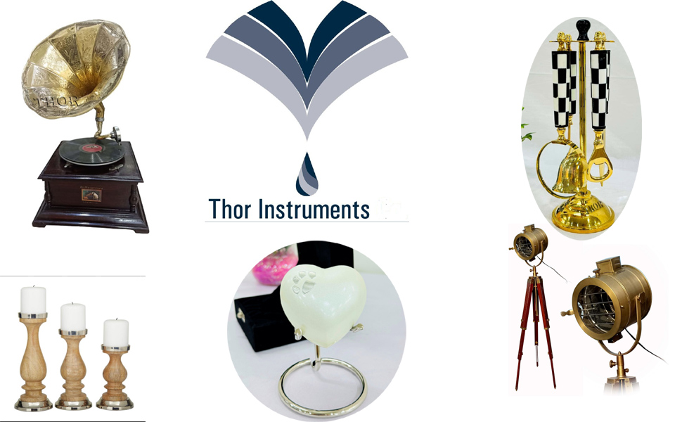 Brass Traditional Weight Scale Balance t... 7 Hollywood Studio Nautical Searchlight Floor Lamp