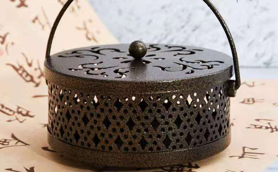 密集した鋸歯で、香皿全体を支える