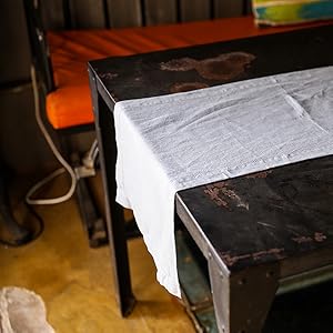 Linendo Linen Table Runner