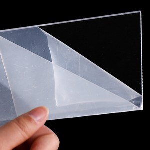 透明で視覚的、シンプルで美しい