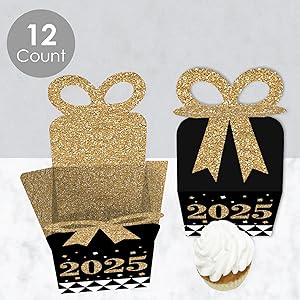 ヨハク　2025　NEW YEAR BOX Amazon.com: Big Dot of Happiness Chinese New Year - Square