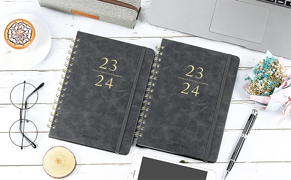 Kalender 2023-2024 – Wochen- und Monatskalender mit Reitern, von August 2023 bis Juli 2024, 12