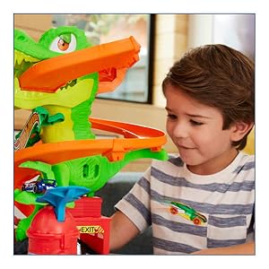 Small manufacture image 3