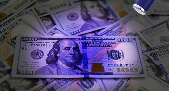 Purple light cat toy