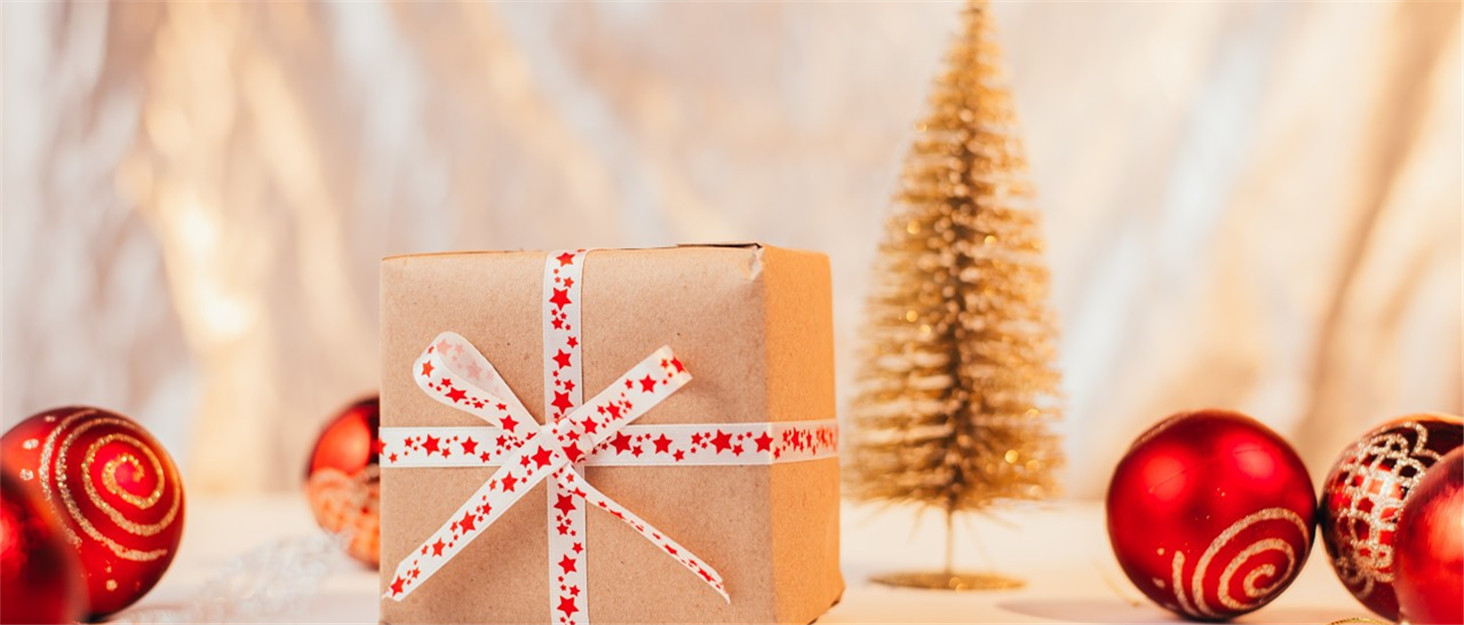 Christmas and New Year Gifts