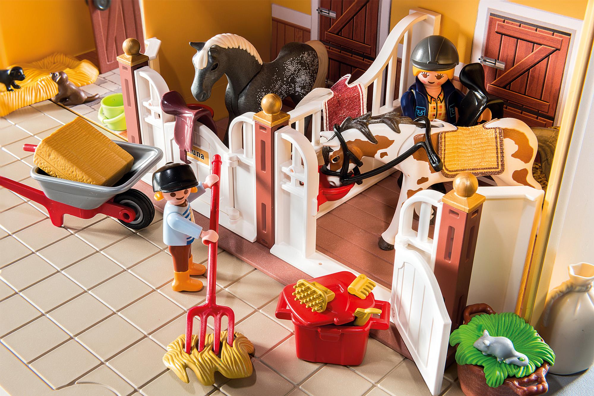 Playmobil Take Along Horse Stable Playset, Playsets Amazon Canada