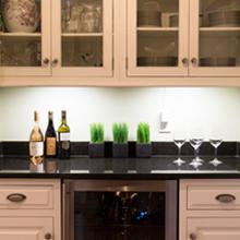 puck light,led puck lights,puck lights,under cabinet lighting,under cabinet lights