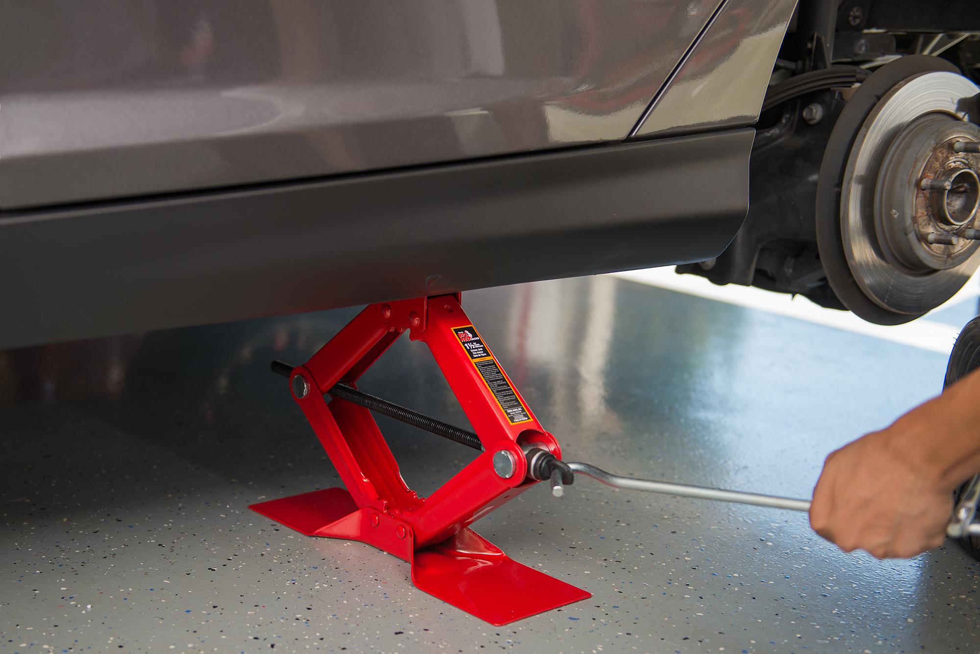 Torin Big Red Steel Scissor Jack, 1.5 Ton (3, 000 lb) Capacity, Scissor
