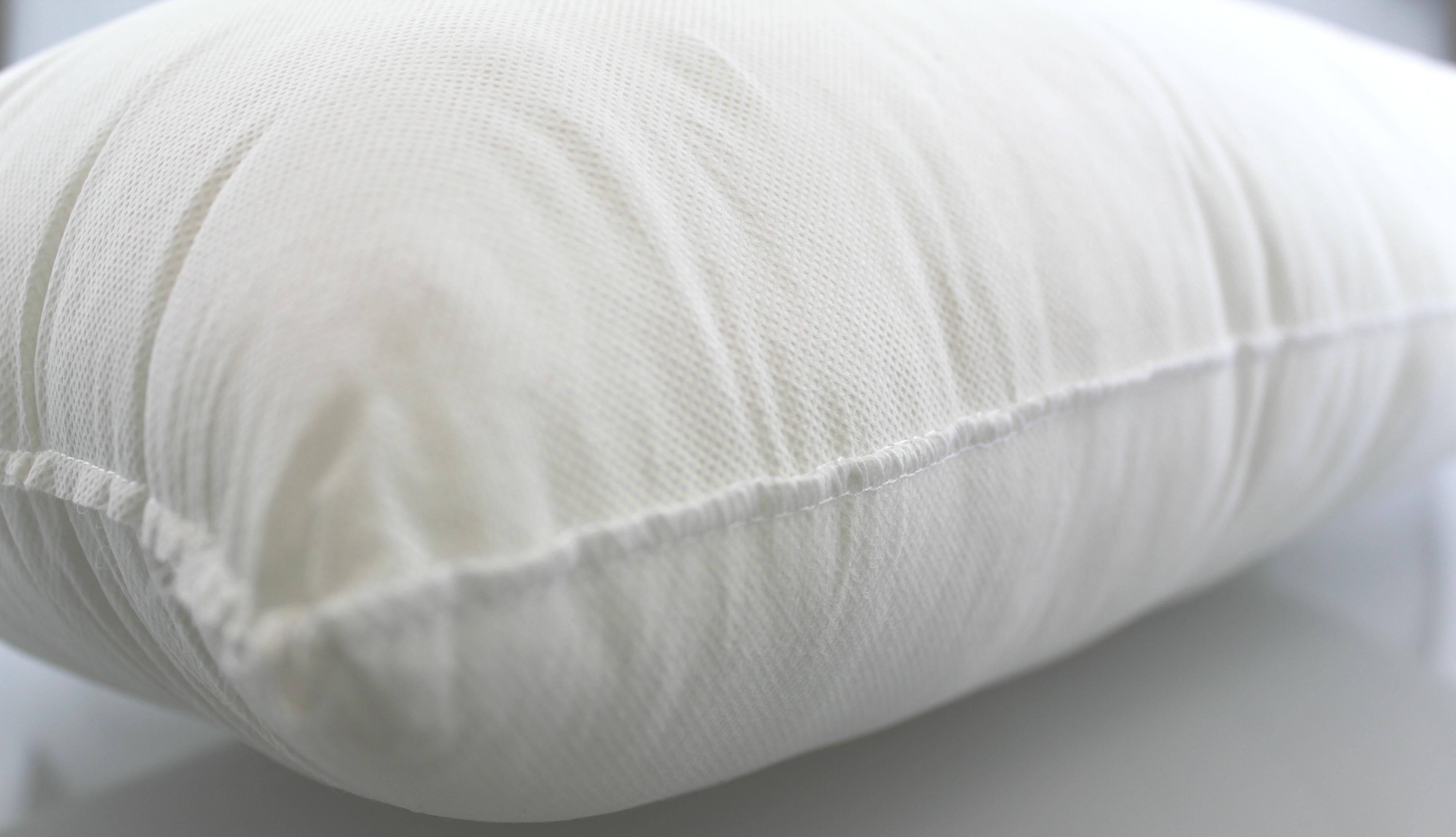 Pile Of Pillows Form Insert Cushion 18x18 Inch 4 Pack Amazon Ca