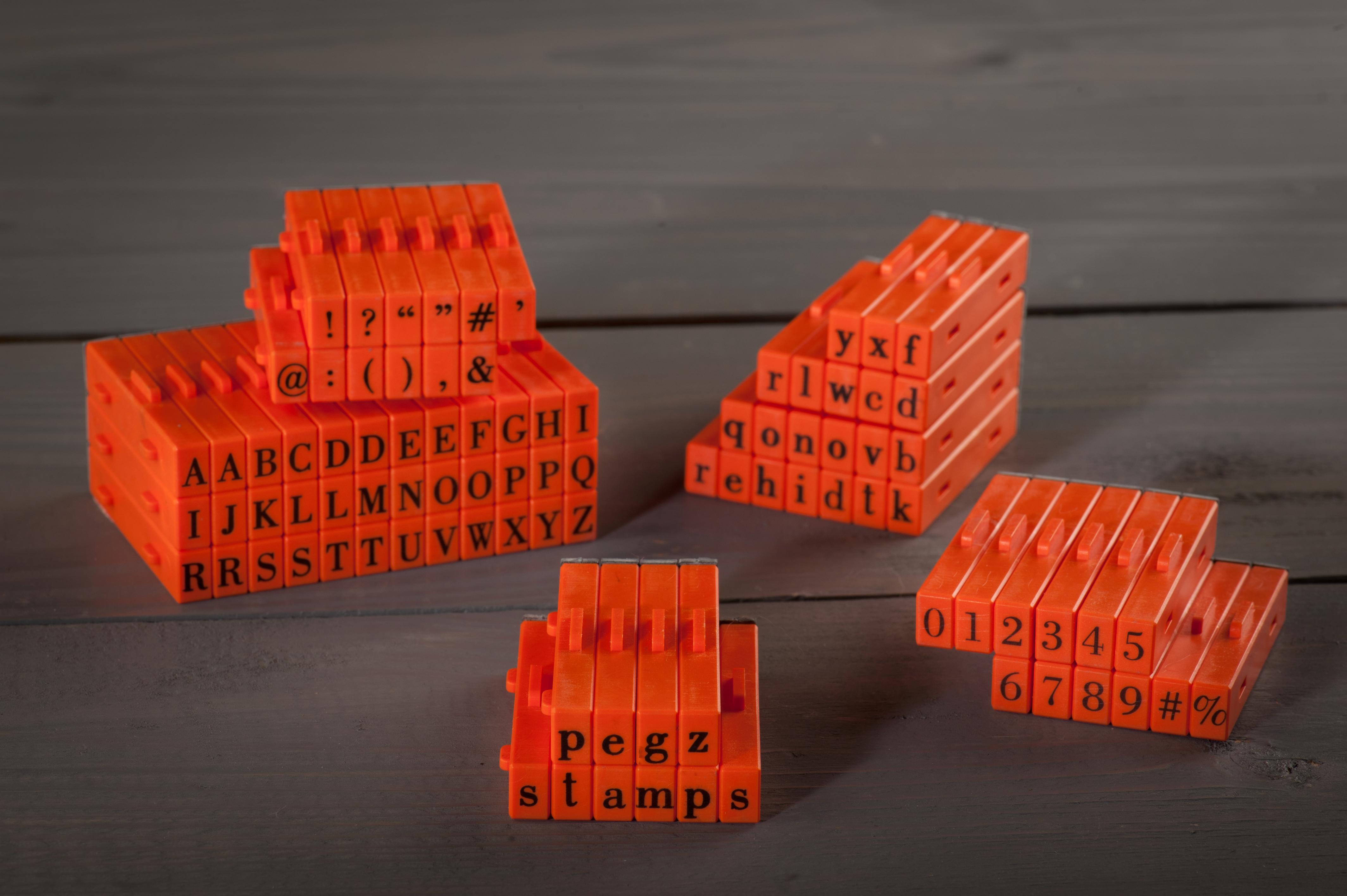 Mason Row XL58000 36Piece Uppercase Alphabet Clickable