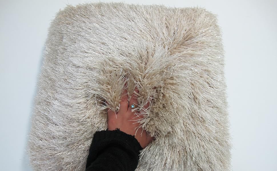 Amazon Com Nube Shaggy Collection Decorative Shag Pillow With