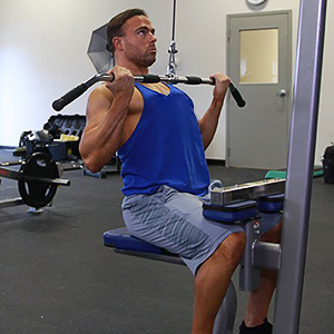 Close Grip Lat Pull Down