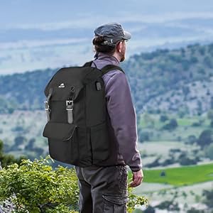 The hidden theft proof pocket designed on the back sits up against the wearer's body