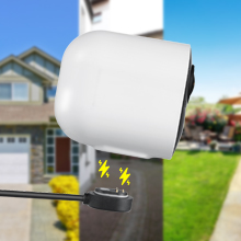 Arlo Ultra Solar Floodlight