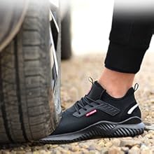 つま先部分鋼素材