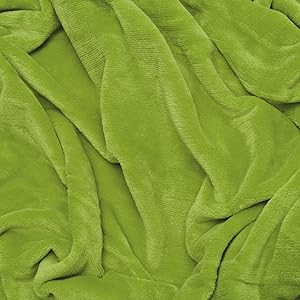 flauschige grüne decke