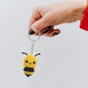 女王蜂　キーホルダー　チャーム Amazon.co.jp: TOYANDONA 5個 小さな蜂のペンダント かわいい蜂