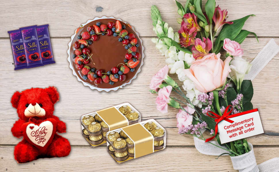 The FloralMart® Fresh Flower Bouquet of 08 Red Roses in Paper Packing