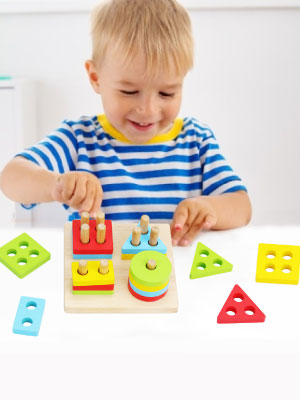 Shape Stacking Puzzle