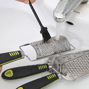 easy to clean with brush and water, it's dishwasher safe