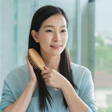 櫛 コーム ブラシ 頭皮ブラシ ヘッドマッサージ ヘアコーム TangleTeezer タングルティーザー 豚毛ブラシ 頭皮 aveda あヴぇだ 髪の毛 hair brush
