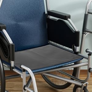 車椅子にもおすすめ　MOLA 椅子用クッション ブラック 車いす用クッション「タカノクッション MOLA(モーラ)」を1月26日