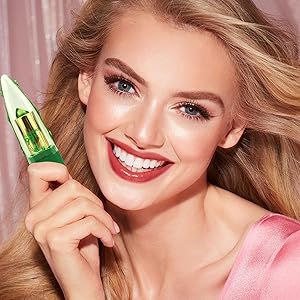 Feuchtigkeitsspendende Inhaltsstoffe Jelly Lipstick ist reich