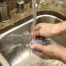 hand brush