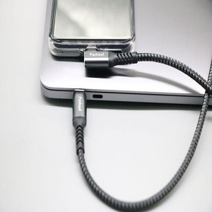 USB C CABLE 90 Degrees