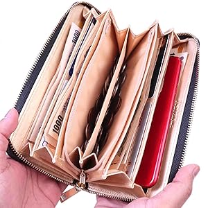 使いやすい小銭入れ長財布レディース