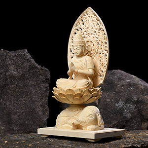 【修縁堂】文殊菩薩 木製 守り本尊 仏像 飛天光背 仏教美術品 約29cm Amazon｜繁樓藝雕 文殊菩薩 仏壇仏像 木彫り 柘植の木 飛天光背