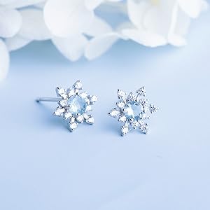特選品‼️限定❣️希少品、高氷種儚い妖紫色18k中国結ピアス　鑑定書付き ピアス | ターコイズ TURQUOISE(12月誕生石) | スタージュエリー