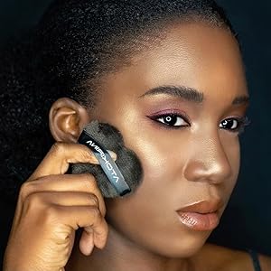 Baby Blender Puff Highlighter