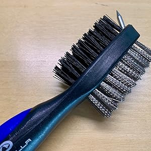 Golf cleaning brush