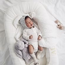 The baby nest on holiday