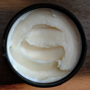Gnarly Hoe only uses the finest ingredient from nature in his mens grooming and skincare range