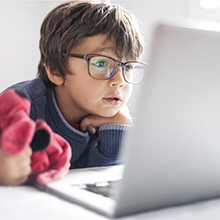 Blue Light Glasses Protect Children Eyesight