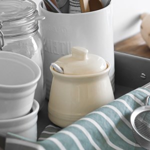 Small manufacture image 6