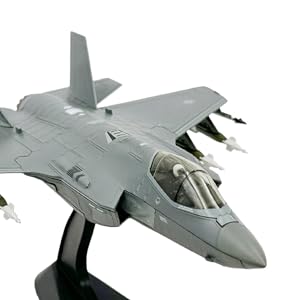 戦闘機　雷電　金属ダイキャスト製　スタンド付き ダイキャスト 1/48 戦闘機 零戦 疾風 飛燕 雷電 紫電改 マルシン