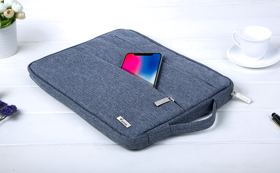 Laptop sleeve