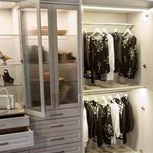 wardrobe lights