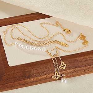 ジバンシー　ゴールドネックレス＆イアリングセット　超　バタフライ　キラキラ　金 00giv4002_6.jpg