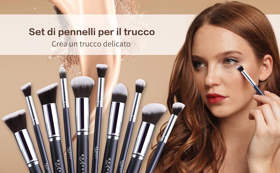 MAKEUP BRUSH SET