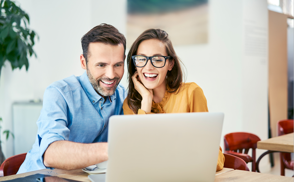 Blue light blocking glasses