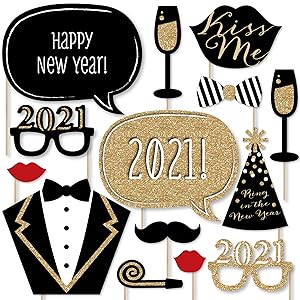 New Year's Eve - Gold - 20 Piece New Year's Eve Photo Booth Props Kit