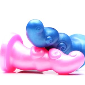 Qora tanli yashirin kamera bilan aldash